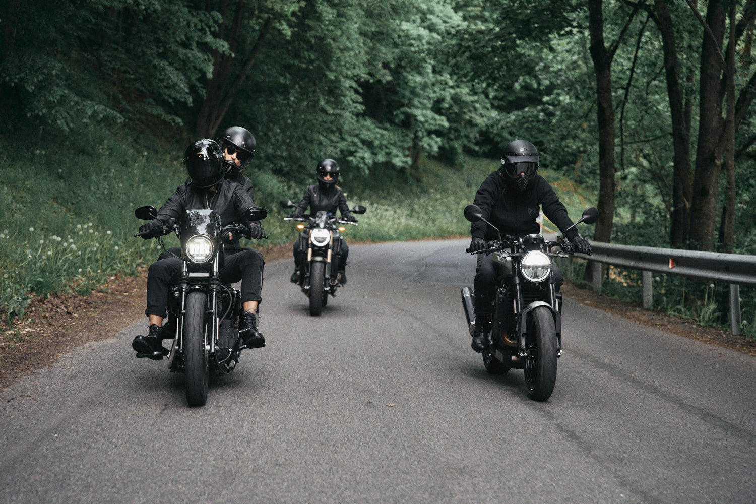 Pando Moto ENGINEERED BY RIDERS
