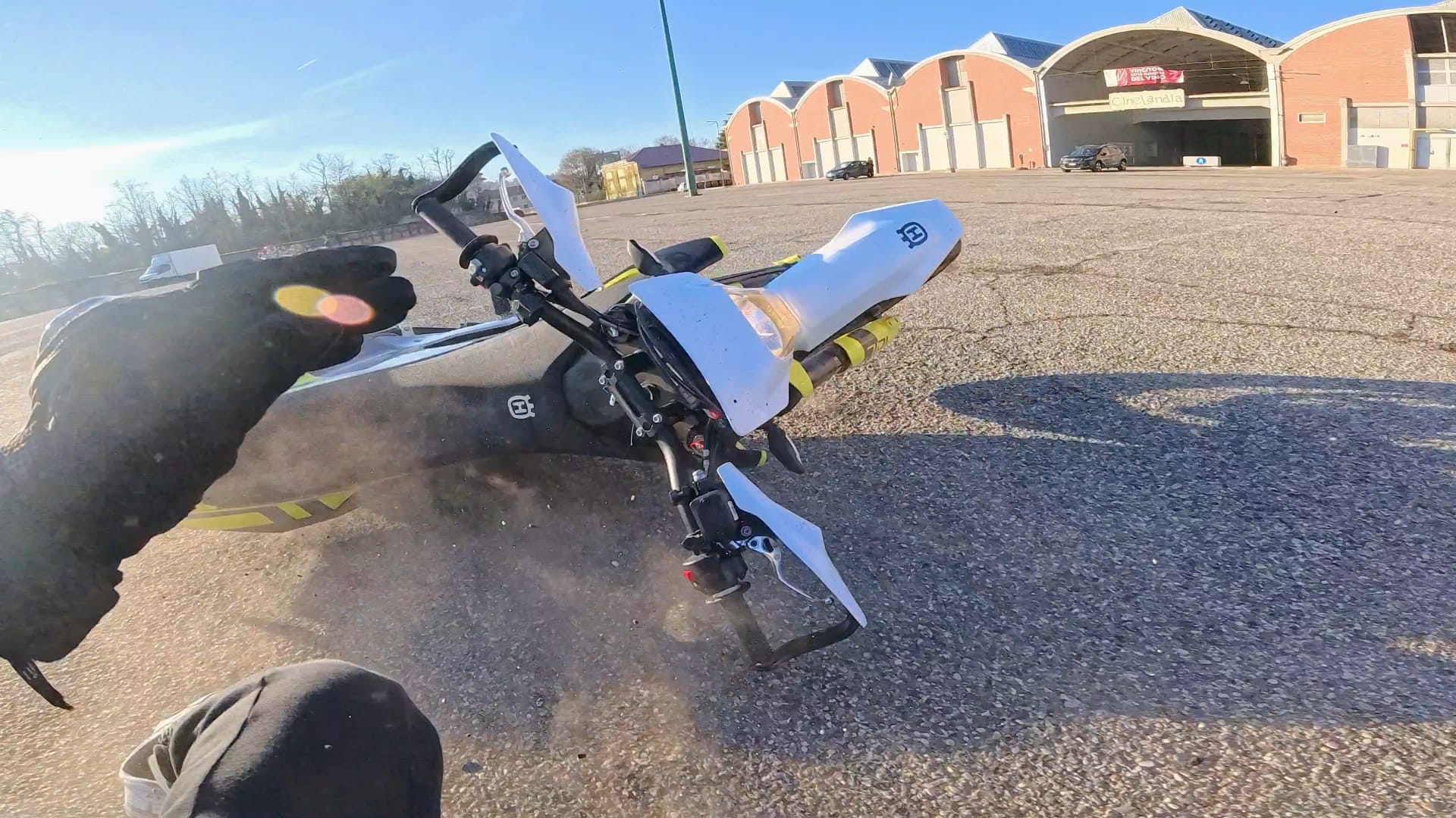 Pando Moto ENGINEERED BY RIDERS
