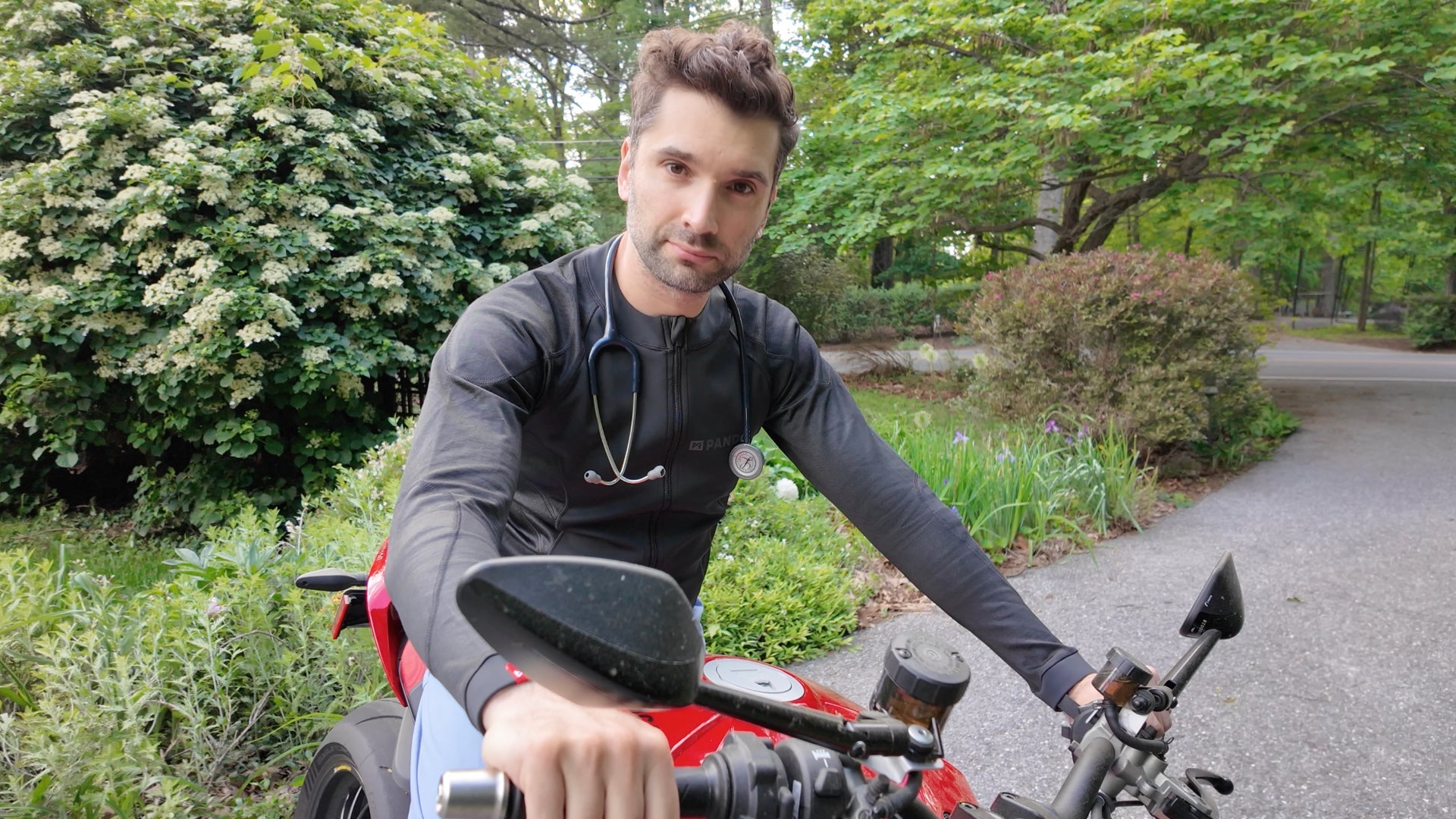 Pando Moto ENGINEERED BY RIDERS
