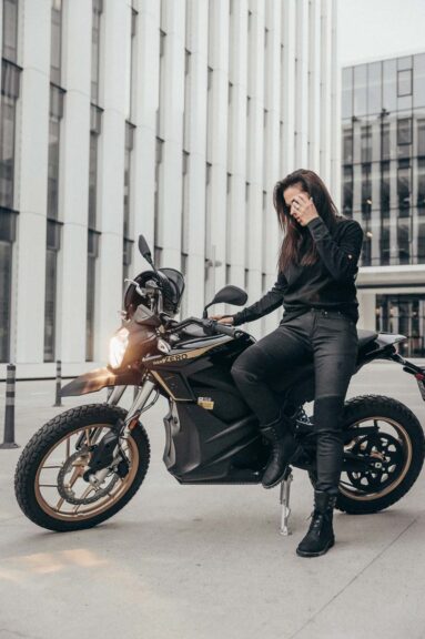 Armored Motorcycle Jeans Women - Kusari Kev 02 | Pando Moto