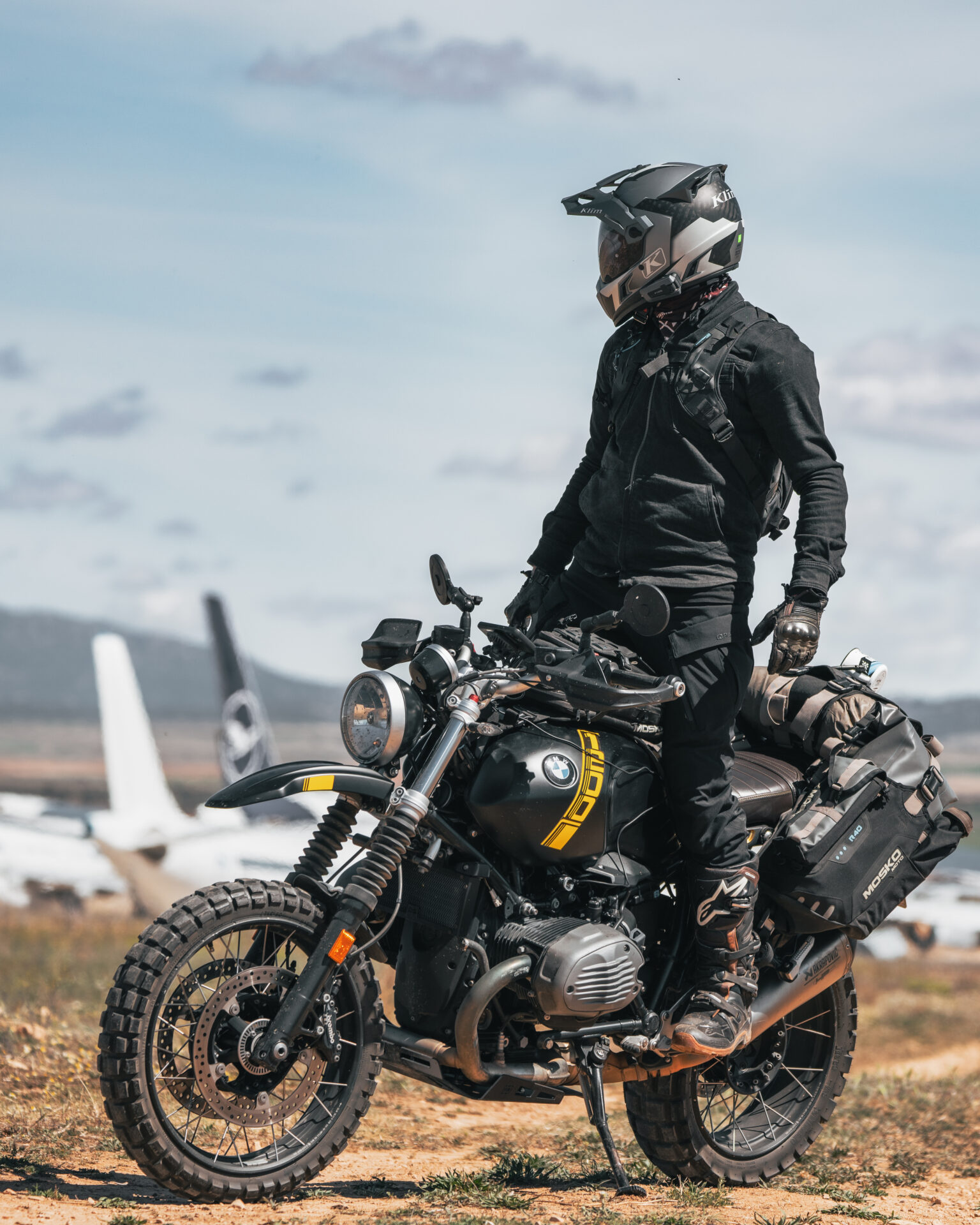  Pando Moto Kar Lead - Jeans de motocicleta para hombre con  Cordura y Kevlar aprobados por la CE, pantalones ajustados para motocicleta  : Automotriz