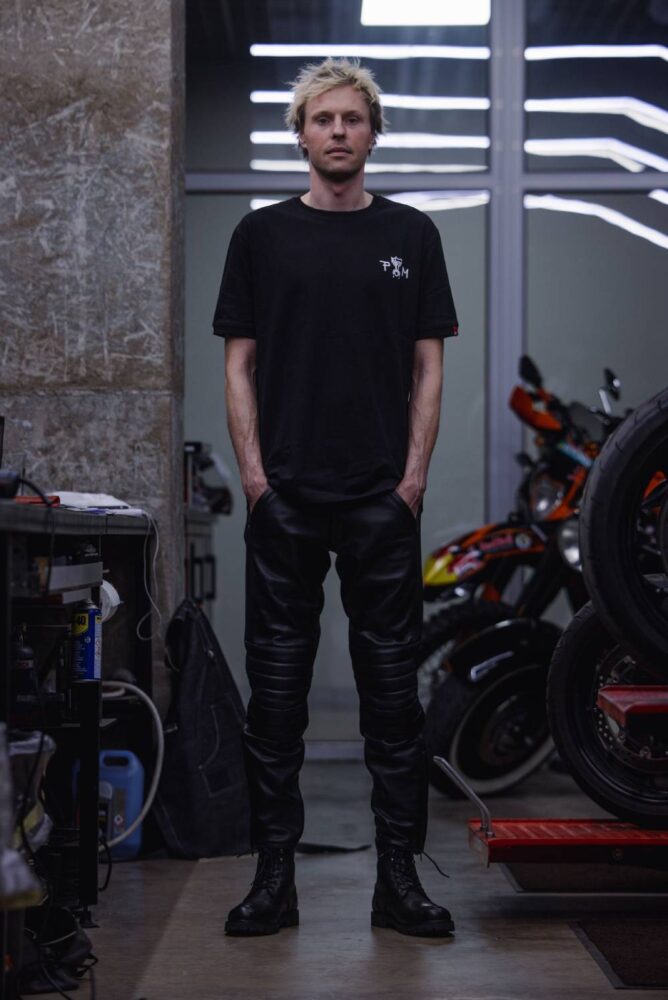 KATANA SLIM BLACK - Motorcycle Leather Pants • Pando Moto