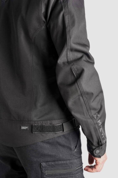 AIR TATE JACKET BLACK 7